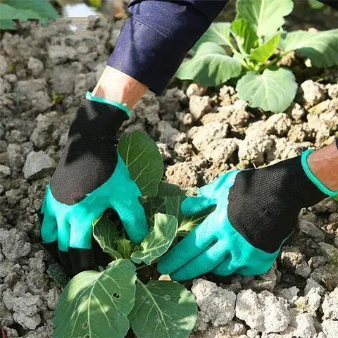 Gardening Gloves (With Claws)